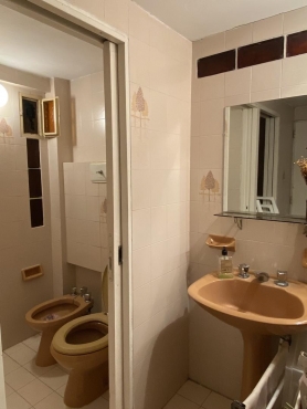 Dueño vende casa con pileta sobre lote de 1485 m2
