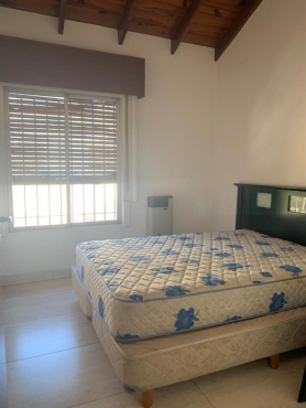 Casa · 250m² · 6 Ambientes · 2 Cocheras