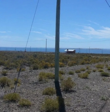 DUEÑO DIRECTO  VENDO TERRENO DE 2170 m2 A METROS DEL MAR.