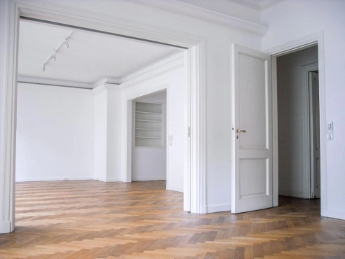 Departamento · 182m² · 5 Ambientes · 1 Cochera