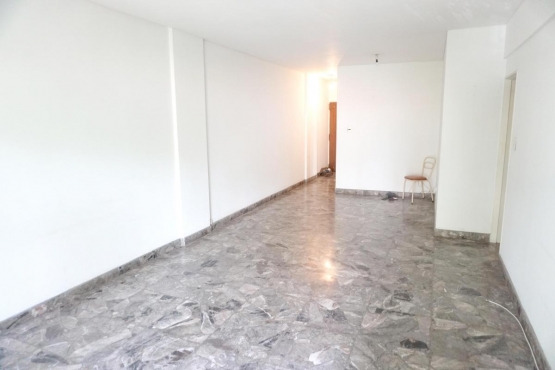 Departamento Vintage/antiguo · 110m² · 4 Ambientes · 1 Cochera