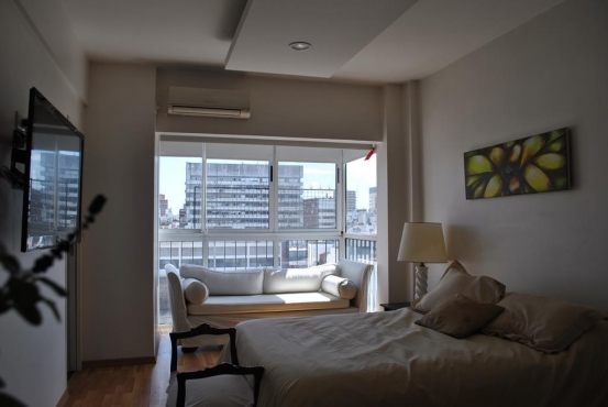 Impecable departamento, luminoso · 110m² · 5 Ambientes · 1 Cochera