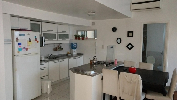 EXCELENTE 3 AMBIENTES EN BARRACAS - 74 m²