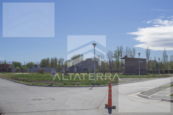 Lote en Barrio Cinco Soles