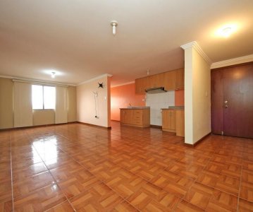 Ave de Las Americas y Don Bosco. Departamento de Dos Habitaciones