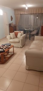 Departamento 3 dormitorios . Servicio y 2 baños