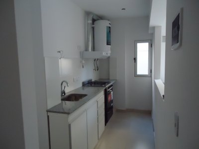 DEPTO 2 AMBIENTES, CASI NUEVO, MUY LUMINOSO, EN VILLA CRESPO