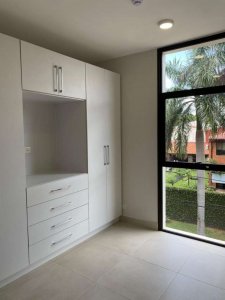 Departamento en barrio El Mangal