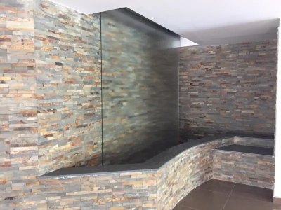 Edificio Stradivarius - Curvas Al Frente