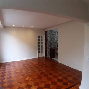 Apartamento com 3 Quartos e 2 banheiros à Venda, 90 m²