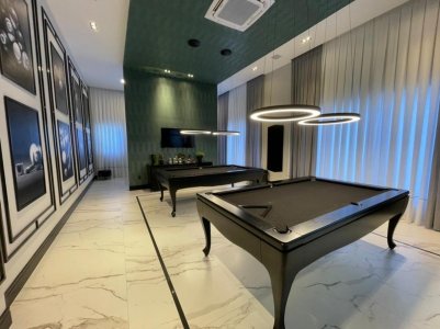 Último Andar em Meia Praia, Apartamento 3 Suítes E 2 Vagas