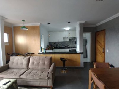 Apartamento com 3 Quartos e 2 banheiros à Venda, 74 m²