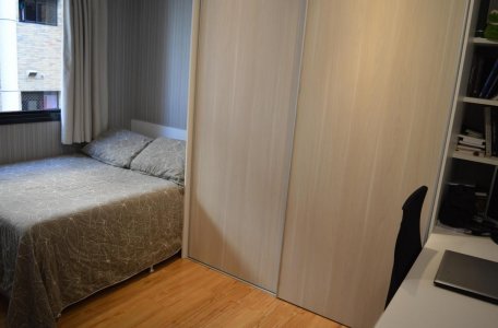 32 m² Úteis, Com 3 Quartos - Lindo!