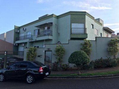 Apartamento com 2 Quartos e 2 banheiros à Venda, 62 m²