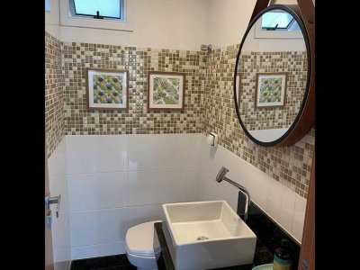 Apartamento com 4 Quartos e 3 banheiros à Venda, 131 m²