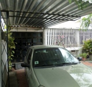 Apartamento com 4 Quartos e 2 banheiros à Venda, 148 m²