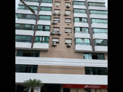 Apartamento com 2 Quartos e 2 banheiros à Venda, 90 m²