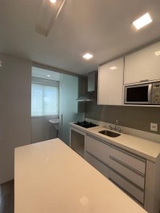 Apartamento Com Duas Suítes, Reformado Park Sul Prime Residence