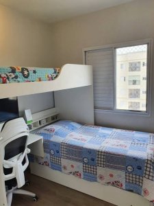 Apartamento com 3 Quartos e 2 banheiros à Venda, 76 m²