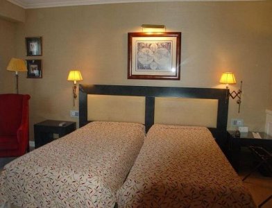 Apartamento ático en venta en Puerto Banús, Marbella