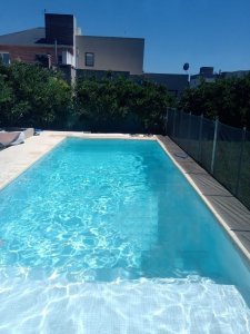 HERMOSA, MODERNA Y LUMINOSA CASA EN BARRIO CERRADO - ZONA NORTE - DEL 16 AL 30 ENERO