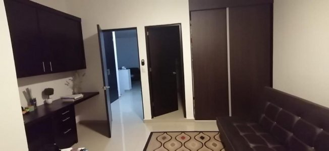 Hermosa Casa