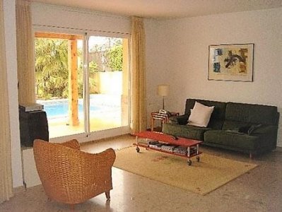 Chalet independiente en venta en Vallirana