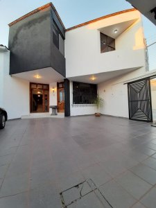 Casa en Venta en Colinas del Cimatario