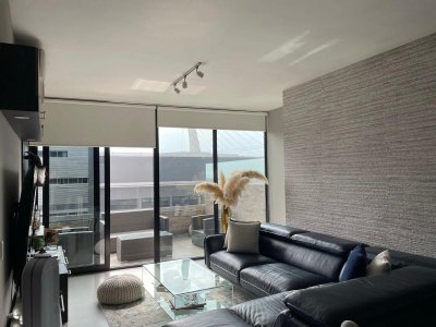 Departamento de Lujo en Torre Livin: Excelente Ubicación Sobre Blvd. Antonio L.