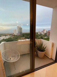 Departamento de Lujo, Torre Hightower.