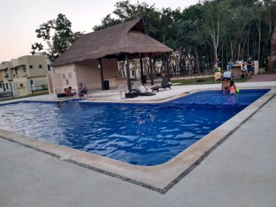 Hermoso Departamento con un Exitoso Negocio de Airbnb con Alberca y Gimnasio