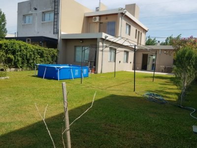 Casa 4 dormitorios, Roldan, TS3, Parrillero.