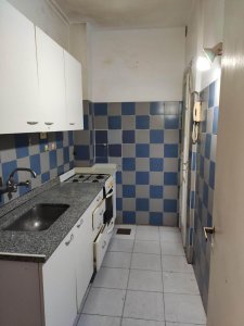 3 Ambientes, Pasteur 746, Casi Esquina Córdoba, Baño Comp. Cocina con Lavadero