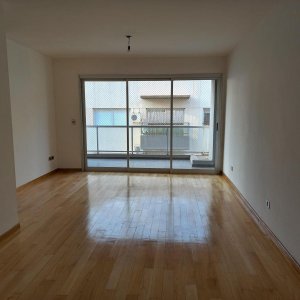 Departamento de Categoría (3 Amb - Balcon - Cochera - 7 Mo Piso)
