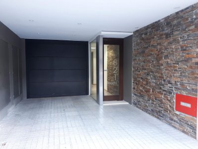 **SIN COMISIÓN** PRECIOSO 2 AMBIENTES A ESTRENAR EN CABALLITO - LISTO PARA MUDARSE - EXCELENTE CALIDAD Y MUY LUMINOSO - TREN/SUBTE - PISO 7 (NO ÚLTIMO)