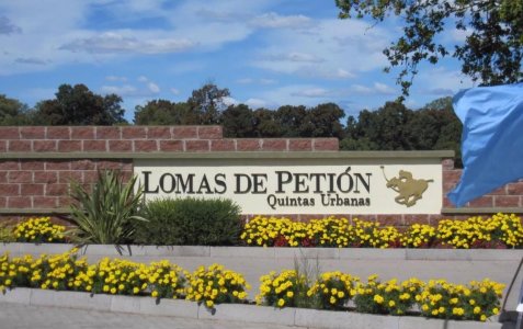 Dueño Terrenos Lote Barrio Privado Cerrado Petion 300 m Autopista Financiacion