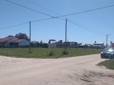 Terreno con Escritura de 390 M! Exc Zona! 100 m Playa!