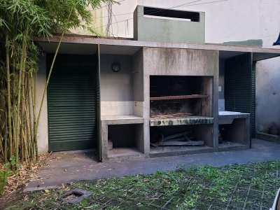 Apto Créditos | Frente Parque Centenario | Dueño Directo | Balcón y Patio