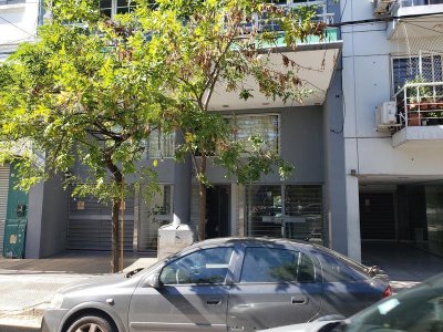 Apto Créditos | Frente Parque Centenario | Dueño Directo | Balcón y Patio